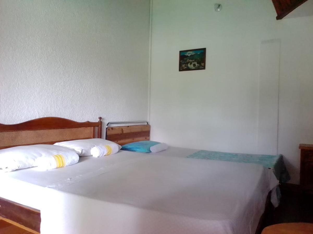 Hotel Santa Helena Leticia Eksteriør billede